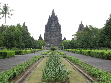 prambanan4