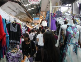 Pratunam Market