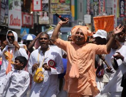 Dancing in Colombo
