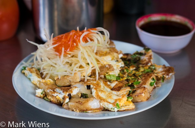 bot_chien_vietnaemse_street_food_1024