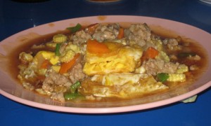 kai dow rabud fried egg with sauce thai