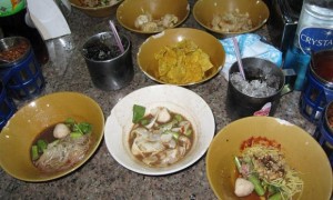thai boat noodles