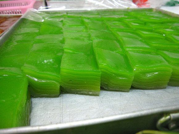 Thaimaalainen khanom chun jelly