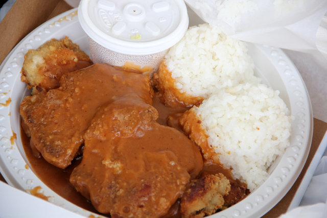 How to Make a Hawaiian Lunch Plate - Favorite Family Recipes