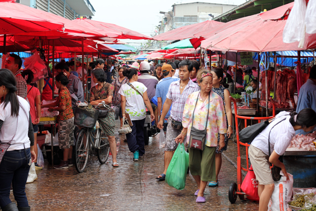 4 shopping markets Indian women love to visit in Bangkok - Dimaak