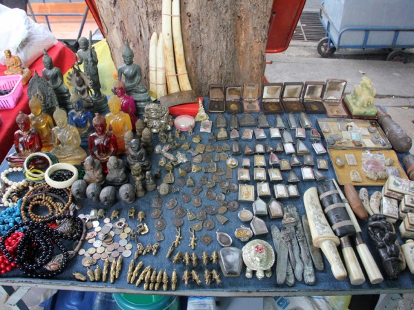 Bangkok Amulet Stall