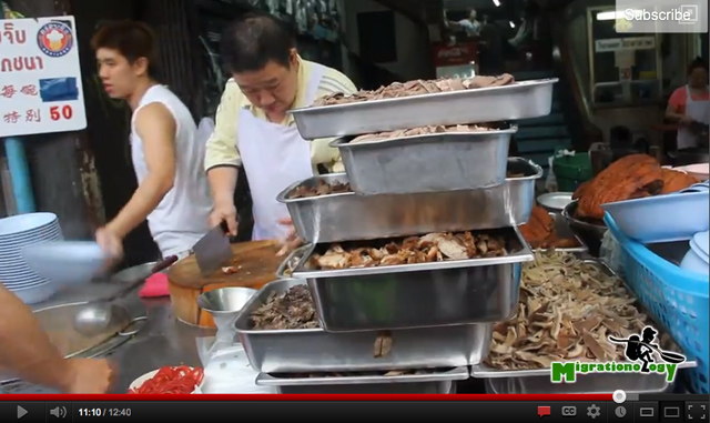 Delicious Street Food in Yaowarat, Chinatown