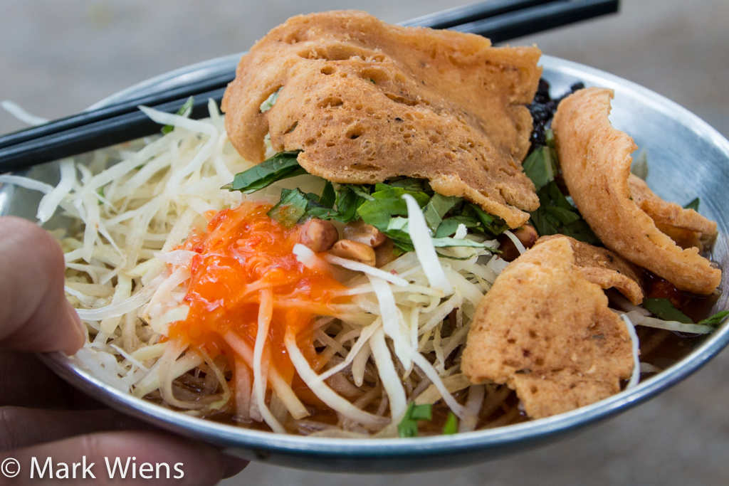 Vietnamese green papaya salad