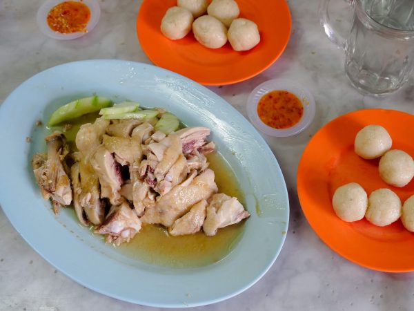 braised chicken and amazingly soft rice balls served at the Melaka restaurant named Kedai Kopi Chung Wah