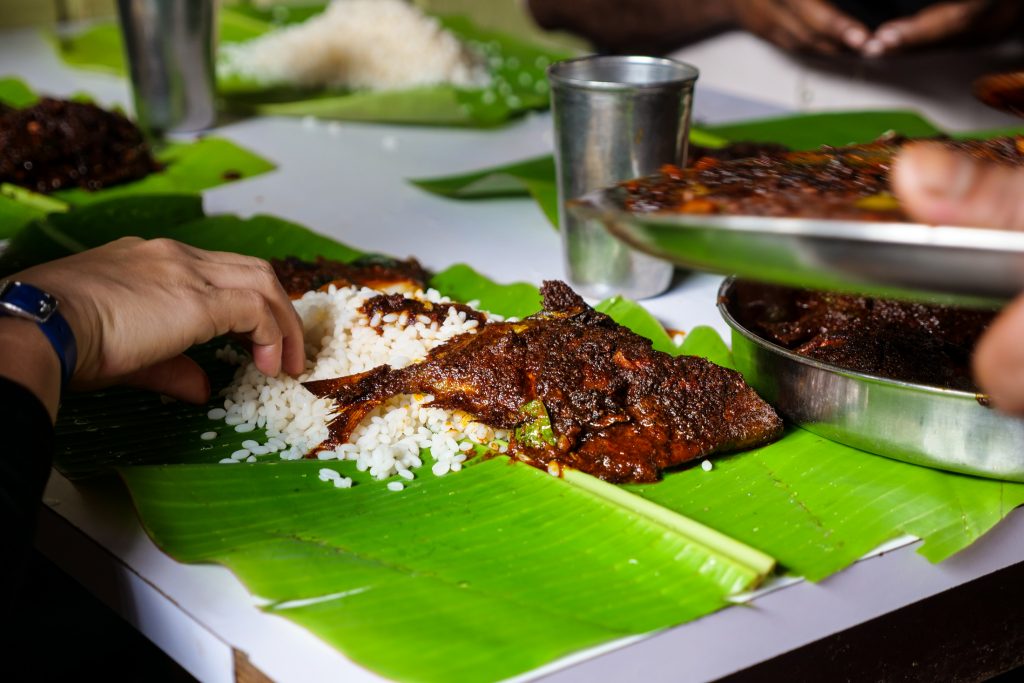 In Kerala, eat India's Most Amazing Curry Fish Fry (at 'Amma Hotel